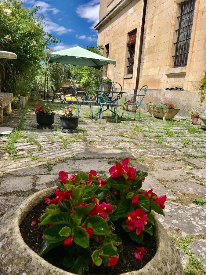 Arte Y Natura Valdivielso Quintana de Valdivielso Luaran gambar